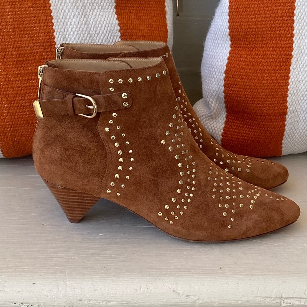 JOIE “Bickson” Studded Canyon Suede Cognac Booties 37/ US7 - Picture 3 of 10